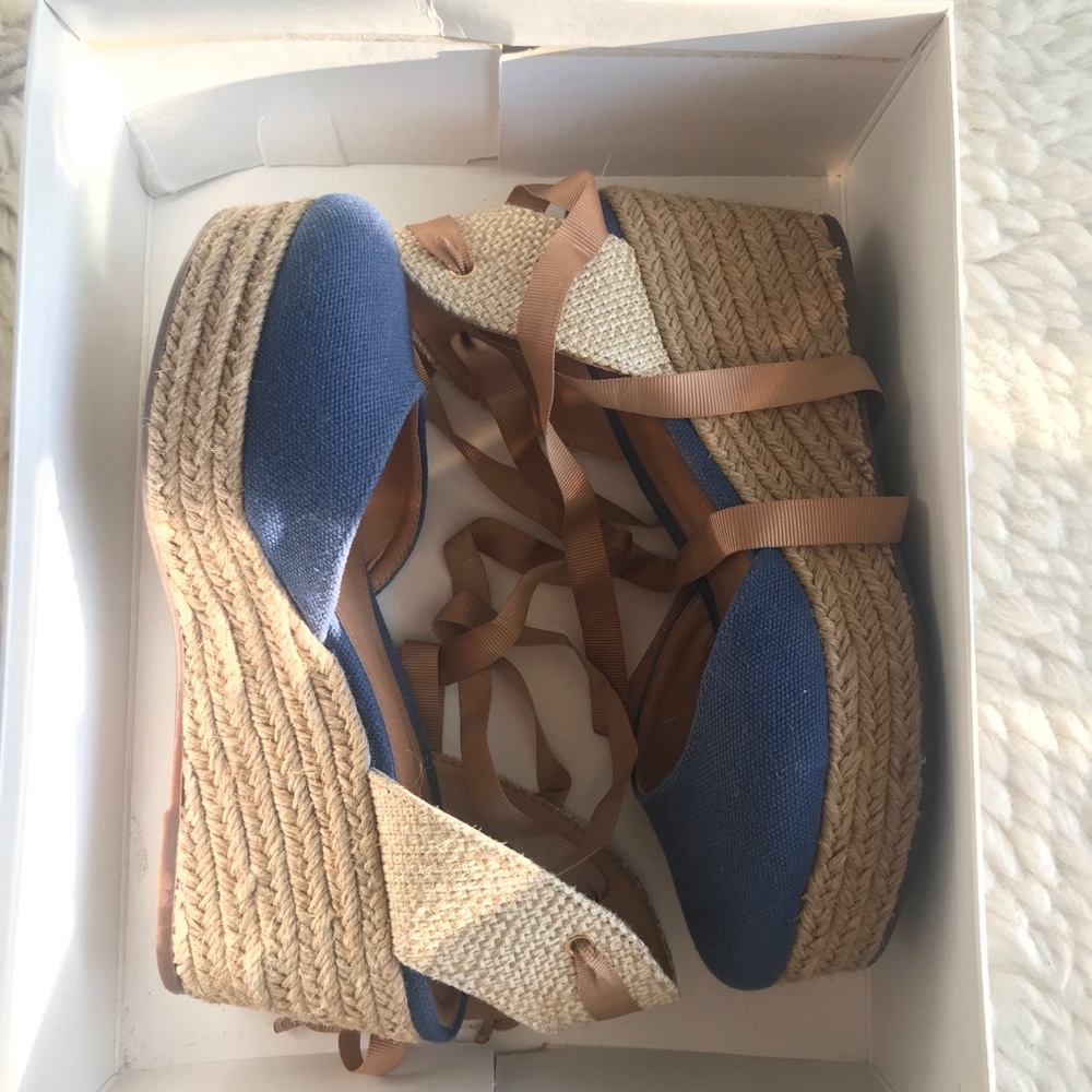 SCHUTZ  Navy Blue Flatform  Espadrille （size 6）